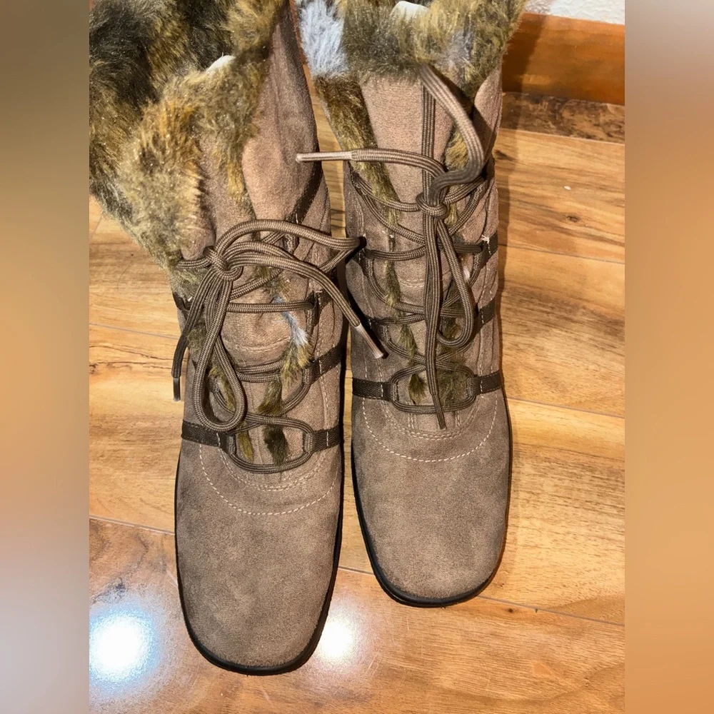 Ara Magaly Gore-Tex Waterproof Faux Fur Winter Boot - womens size 6.5